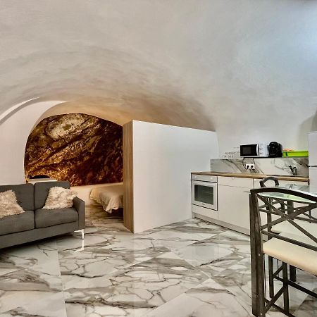 Cave House Apartment Menton Ngoại thất bức ảnh