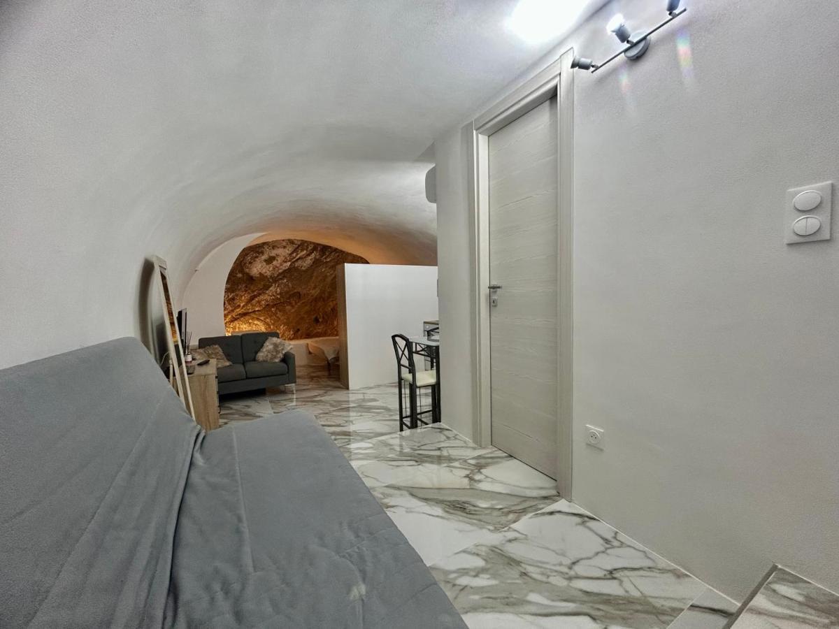 Cave House Apartment Menton Ngoại thất bức ảnh