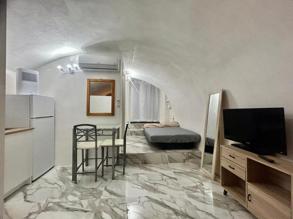 Cave House Apartment Menton Ngoại thất bức ảnh