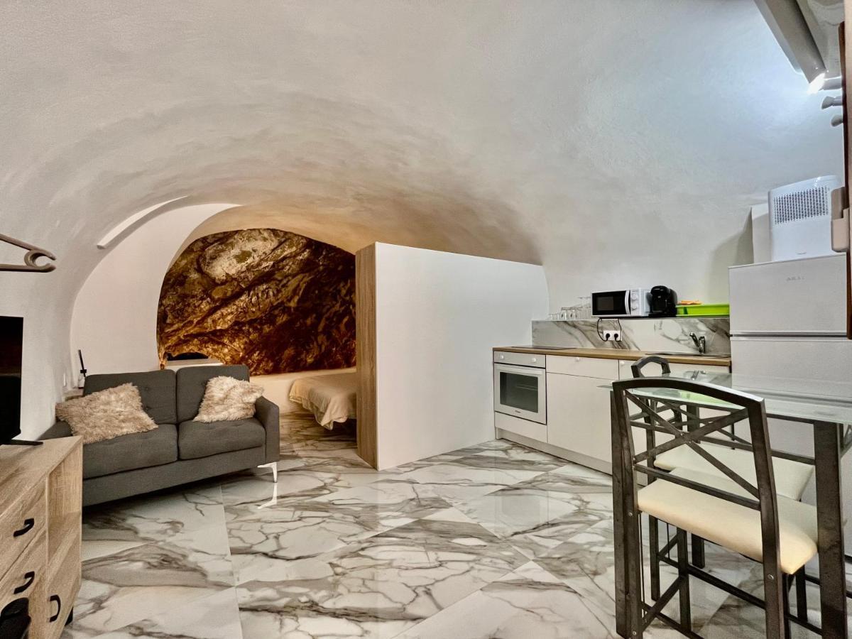 Cave House Apartment Menton Ngoại thất bức ảnh
